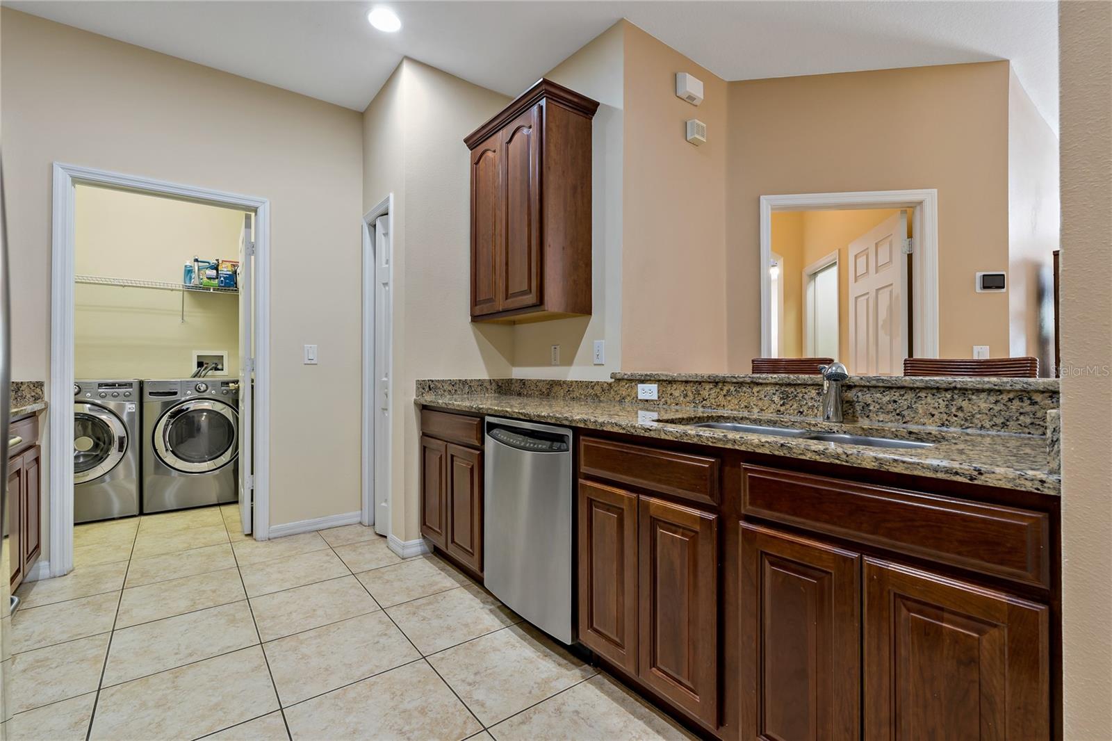 Listing photo id 12 for 20117 Indian Rosewood Drive