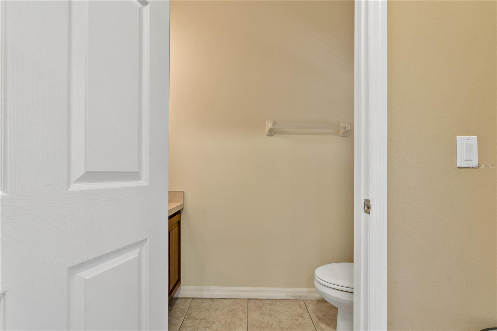 Listing photo id 15 for 20117 Indian Rosewood Drive