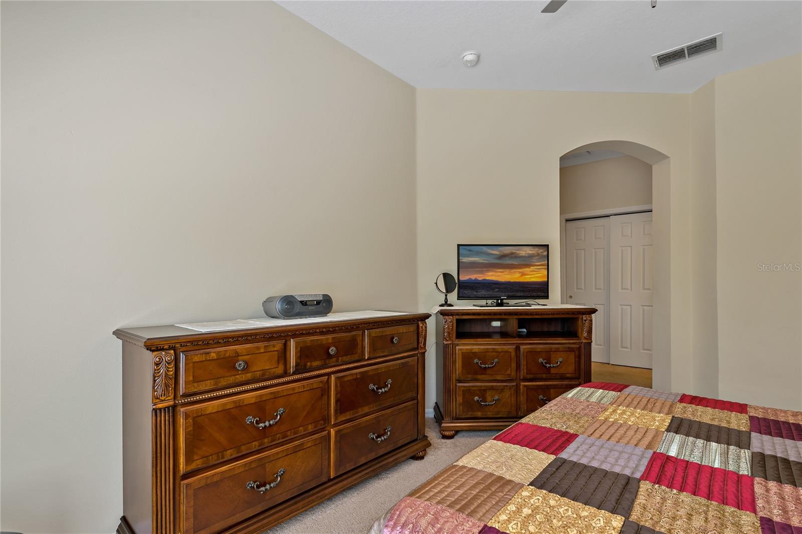 Listing photo id 27 for 20117 Indian Rosewood Drive