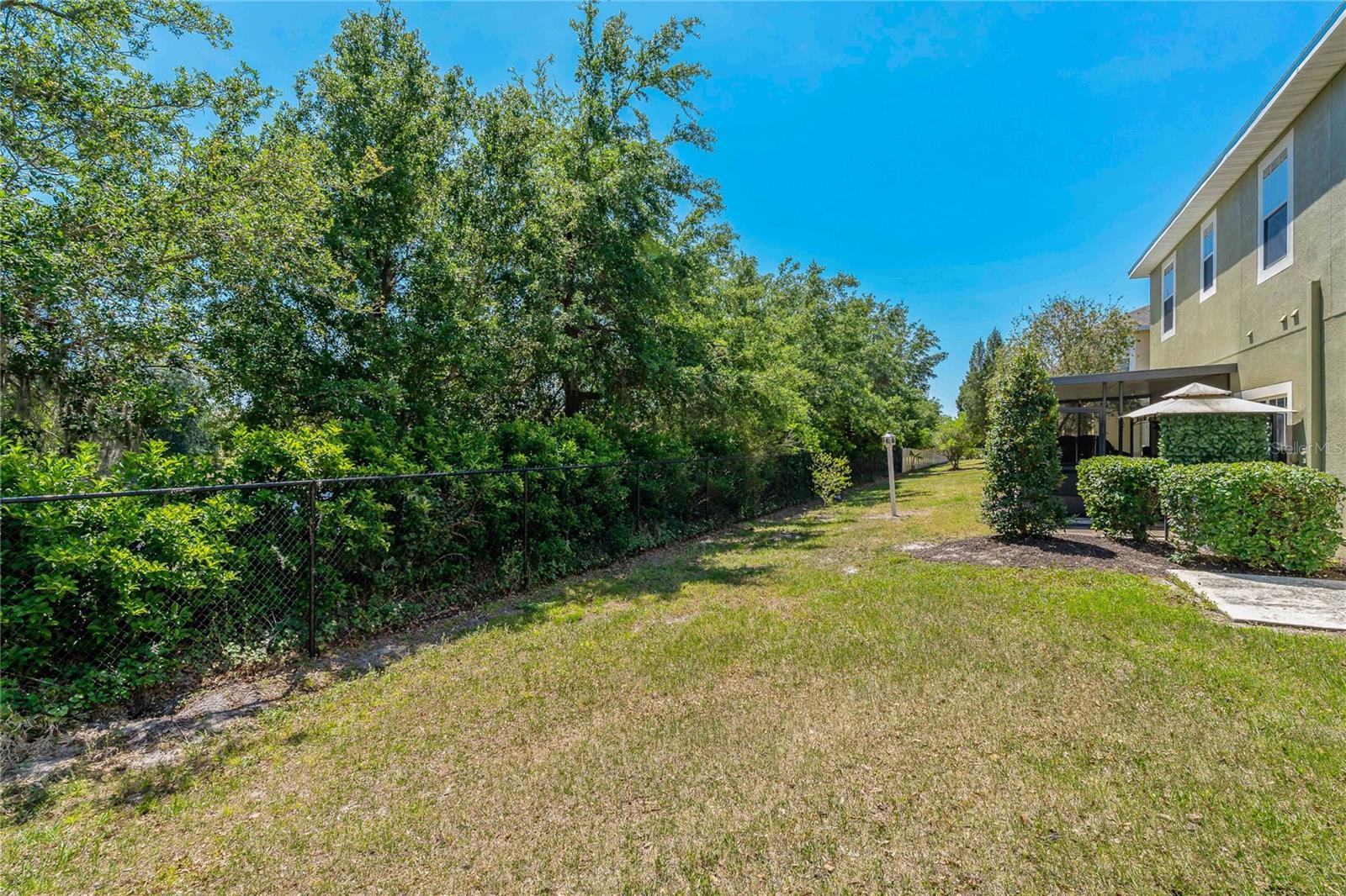 Listing photo id 44 for 20117 Indian Rosewood Drive