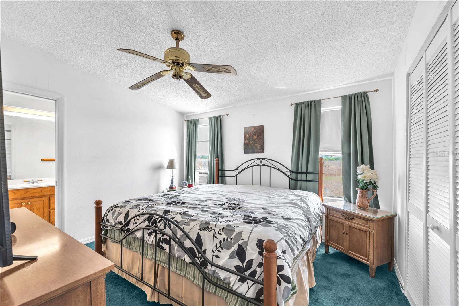 Image 12 of 26 For 9040 326th Avenue E