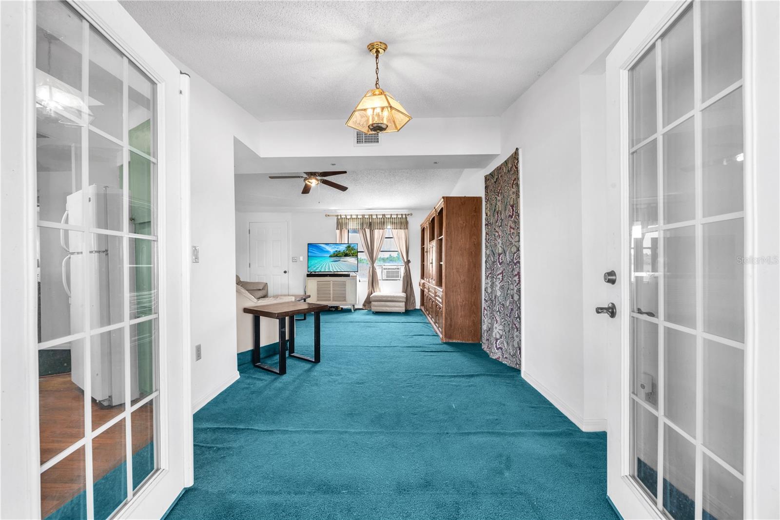 Image 4 of 26 For 9040 326th Avenue E