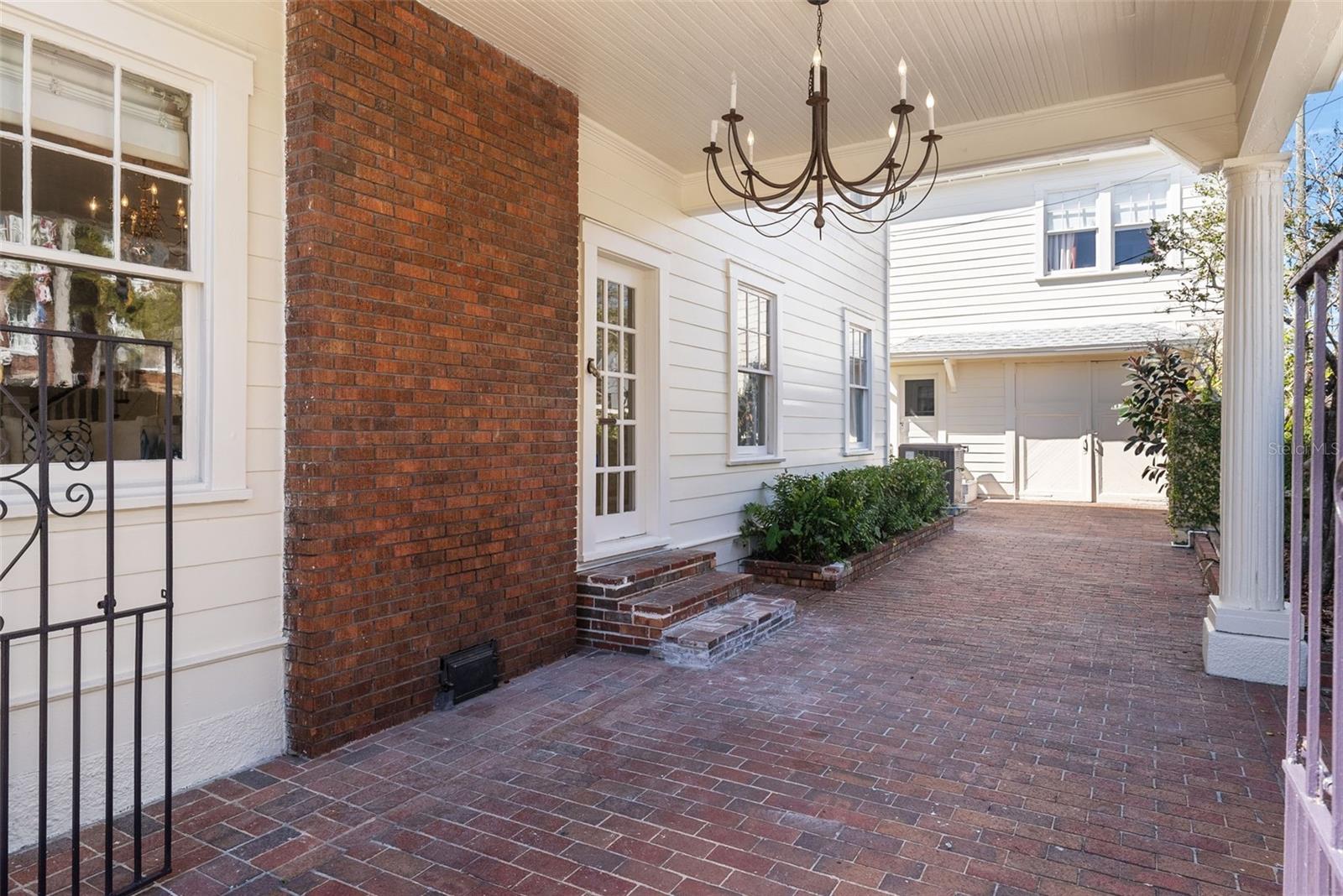 Image 68 of 72 For 701 Edison Avenue