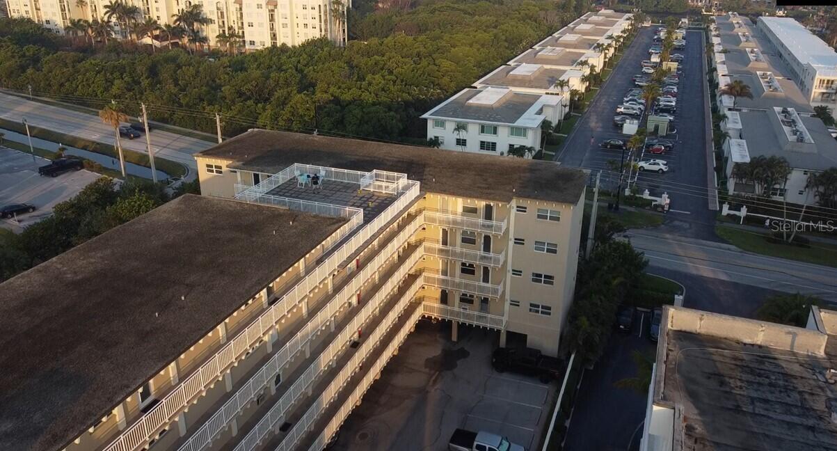 Image 24 of 46 For 4500 Ocean Boulevard 309
