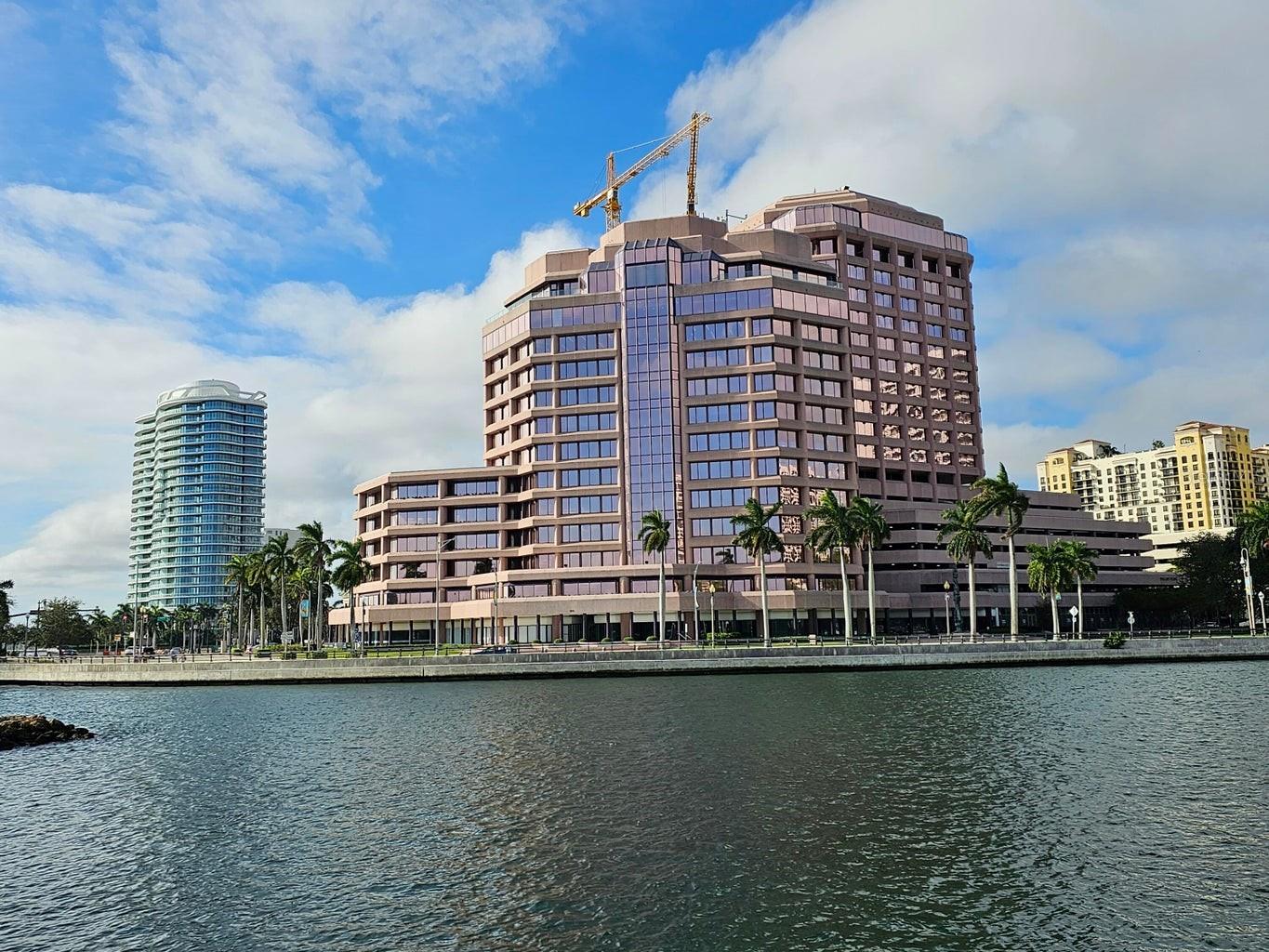 Image 37 of 46 For 4500 Ocean Boulevard 309