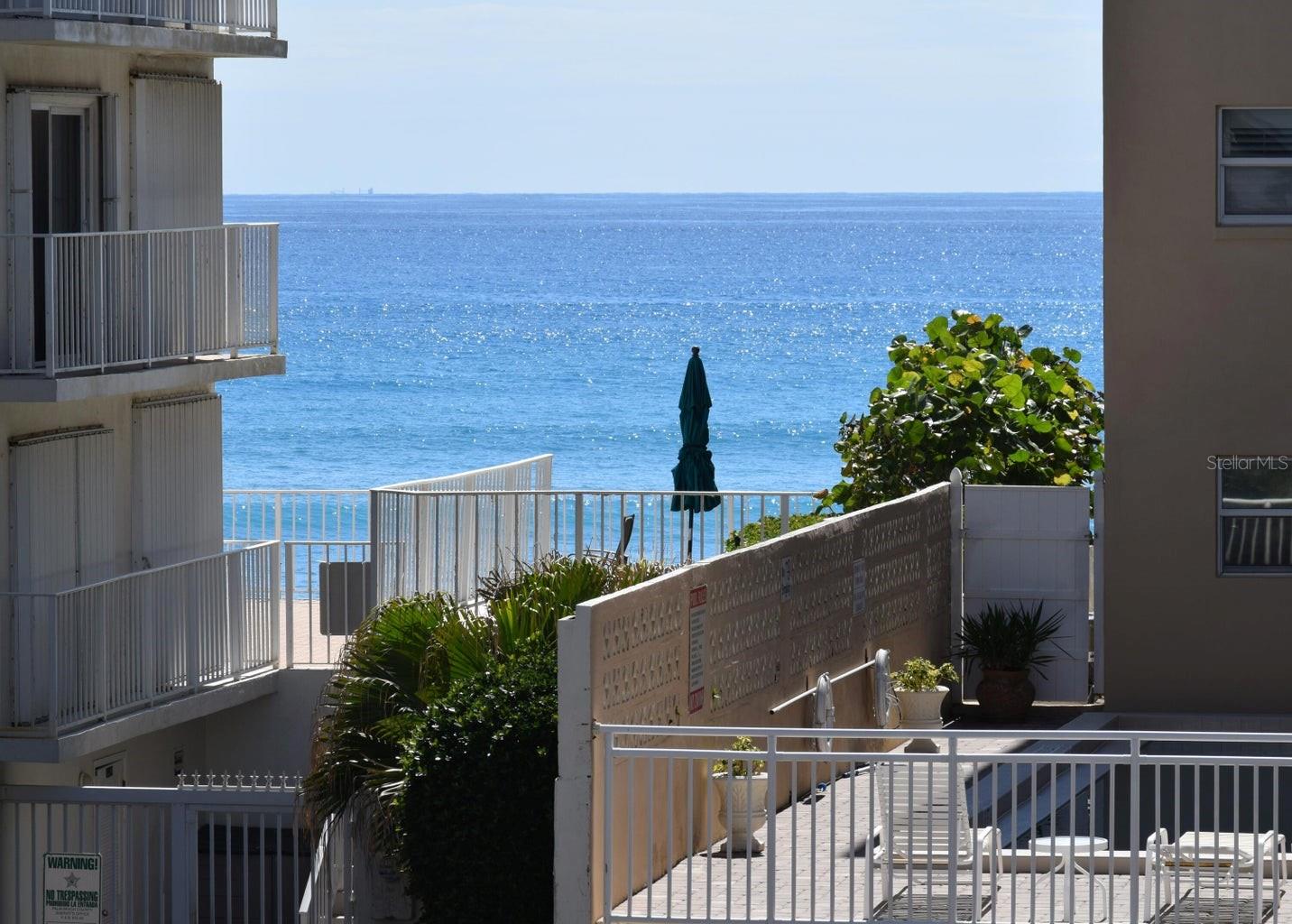 Image 7 of 46 For 4500 Ocean Boulevard 309