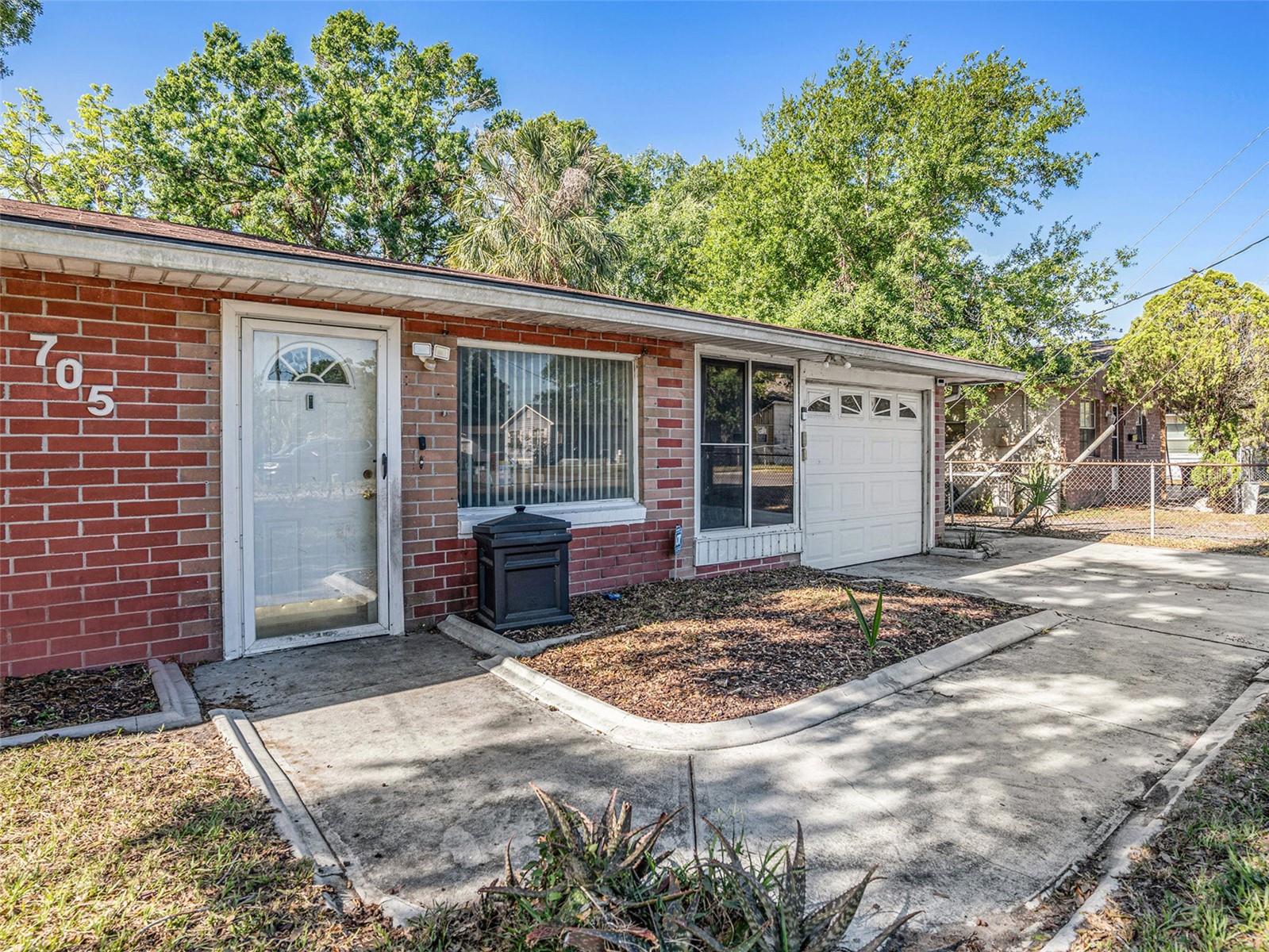 Image 3 of 25 For 705 Alabama Street