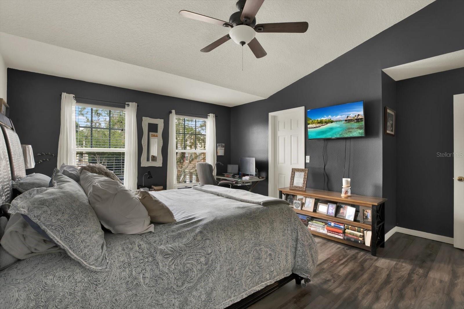 Image 12 of 22 For 11041 Black Swan Court