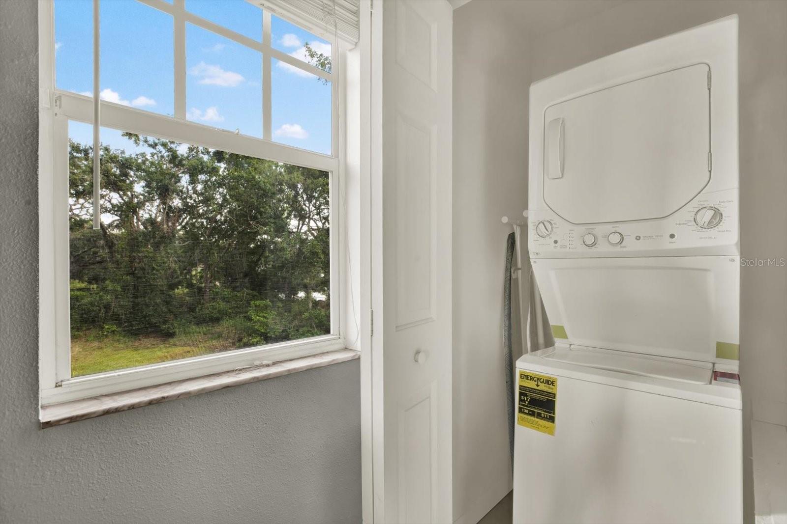 Image 15 of 22 For 11041 Black Swan Court