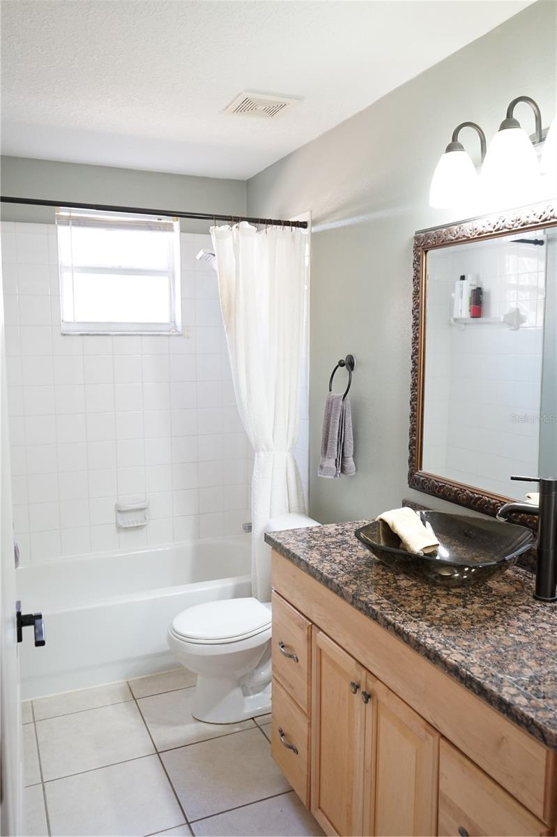 Image 23 of 31 For 7623 Wiltshire Park Place