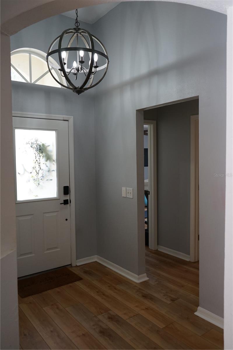 Image 3 of 31 For 7623 Wiltshire Park Place