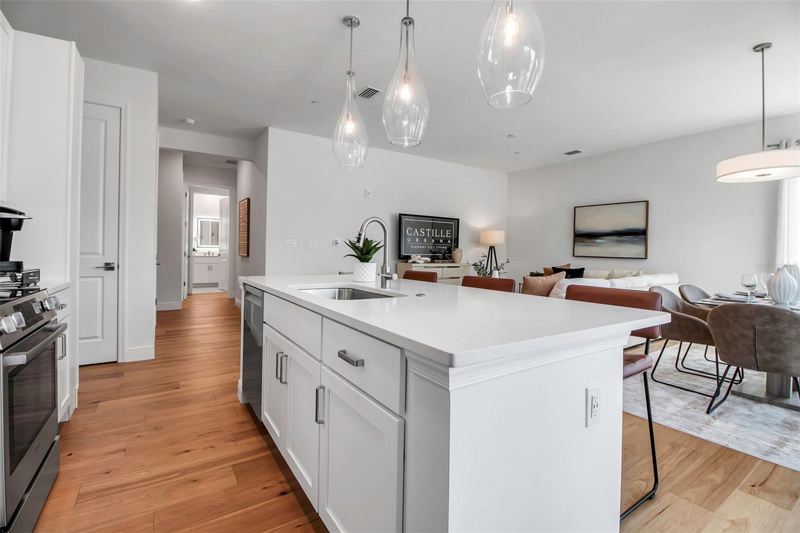 Image 12 of 48 For 600 3rd Avenue S 201