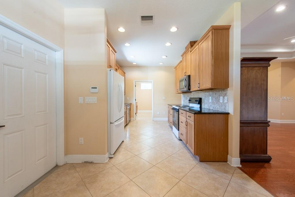 Image 11 of 64 For 4416 Tevalo Drive