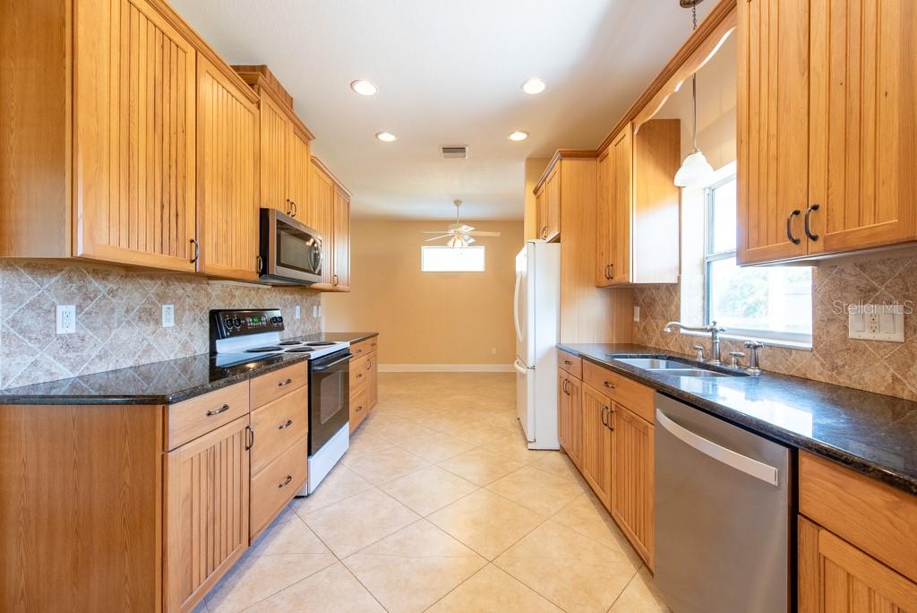 Image 16 of 64 For 4416 Tevalo Drive