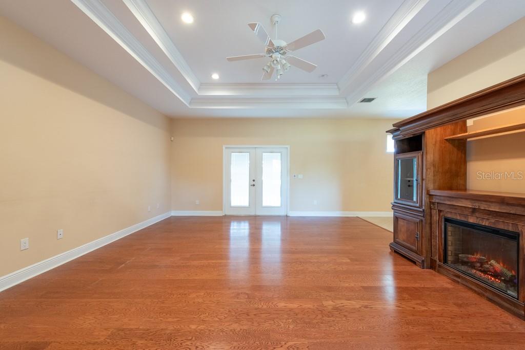 Image 5 of 64 For 4416 Tevalo Drive