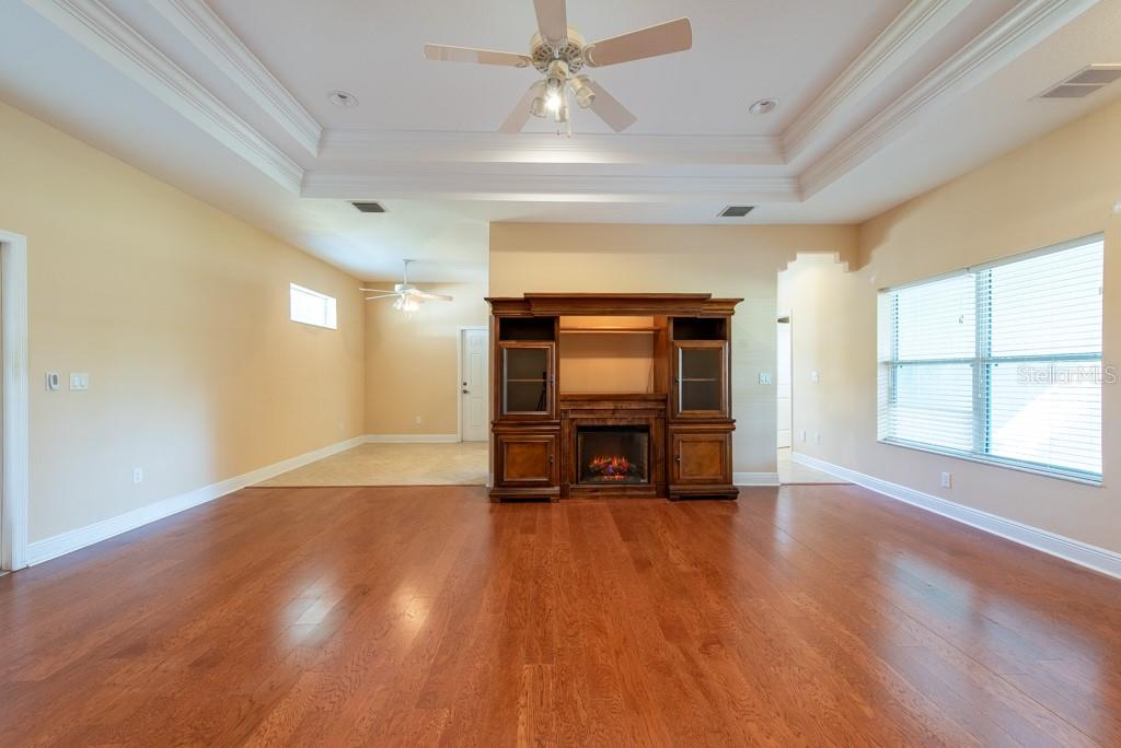 Image 6 of 64 For 4416 Tevalo Drive