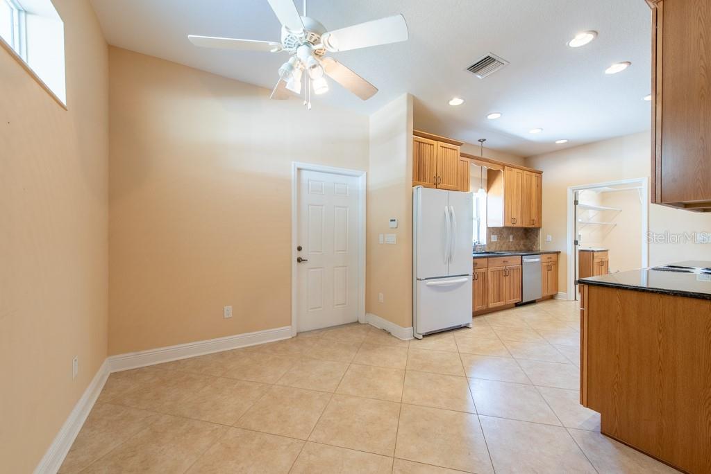 Image 9 of 64 For 4416 Tevalo Drive