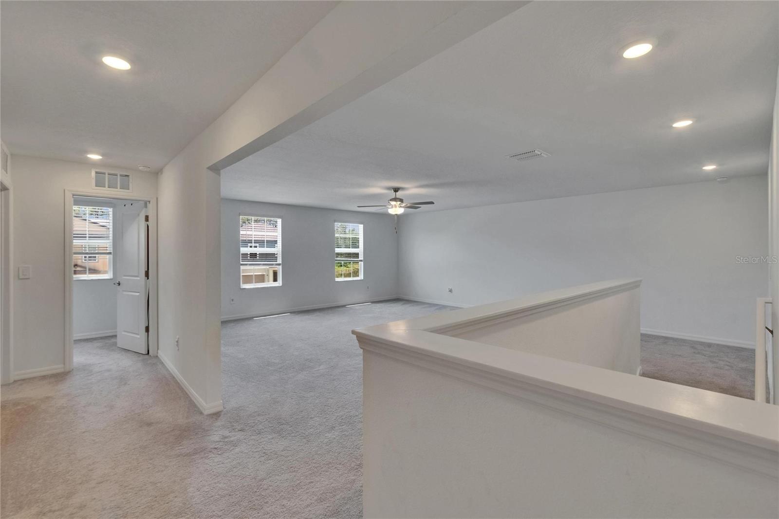 Image 39 of 95 For 34780 Rainville Loop