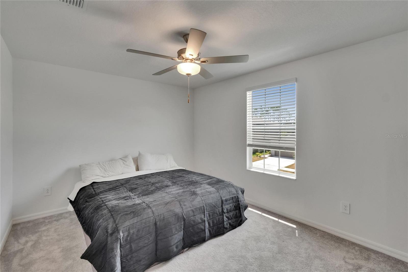 Image 40 of 95 For 34780 Rainville Loop