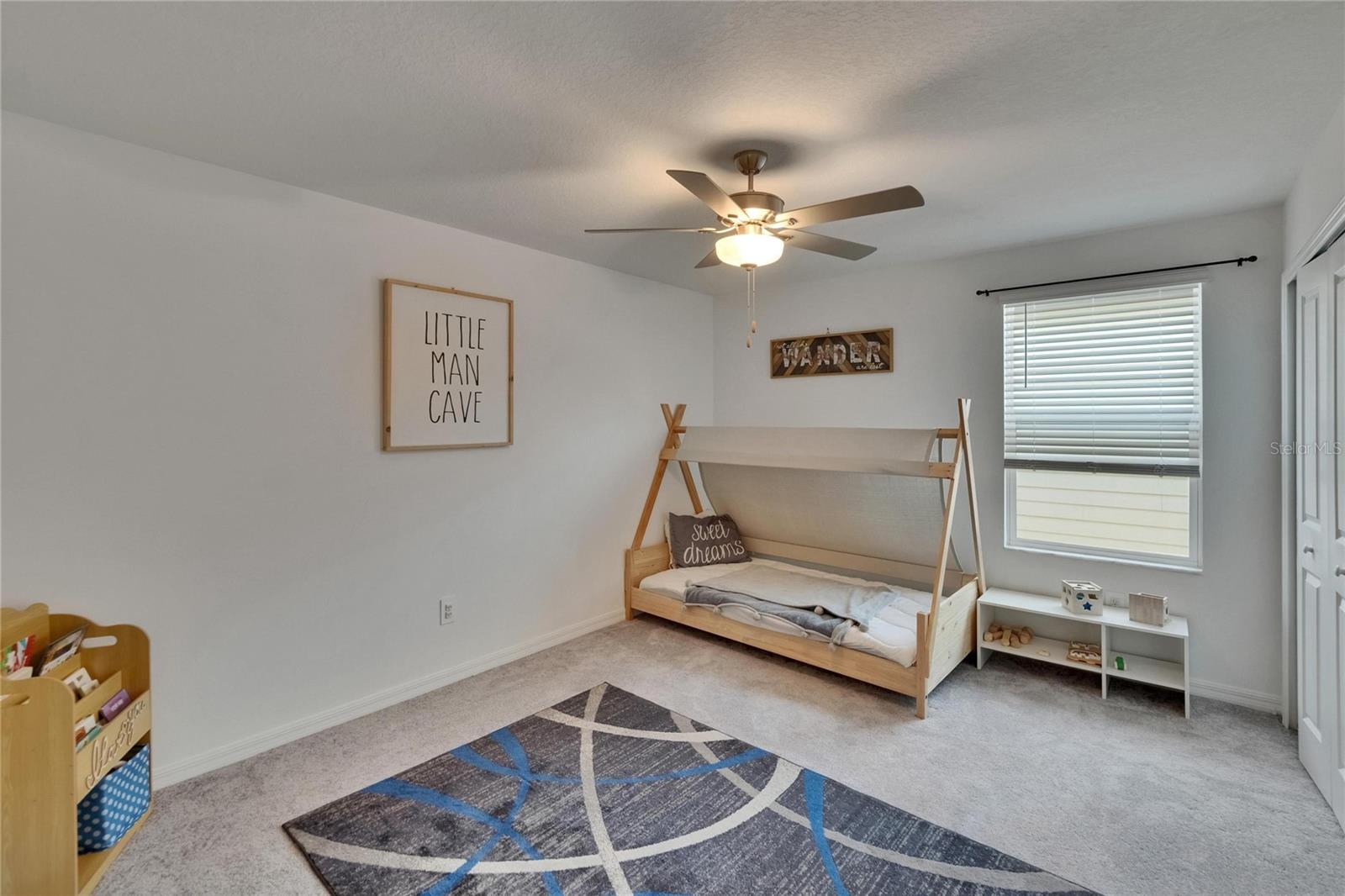 Image 43 of 95 For 34780 Rainville Loop