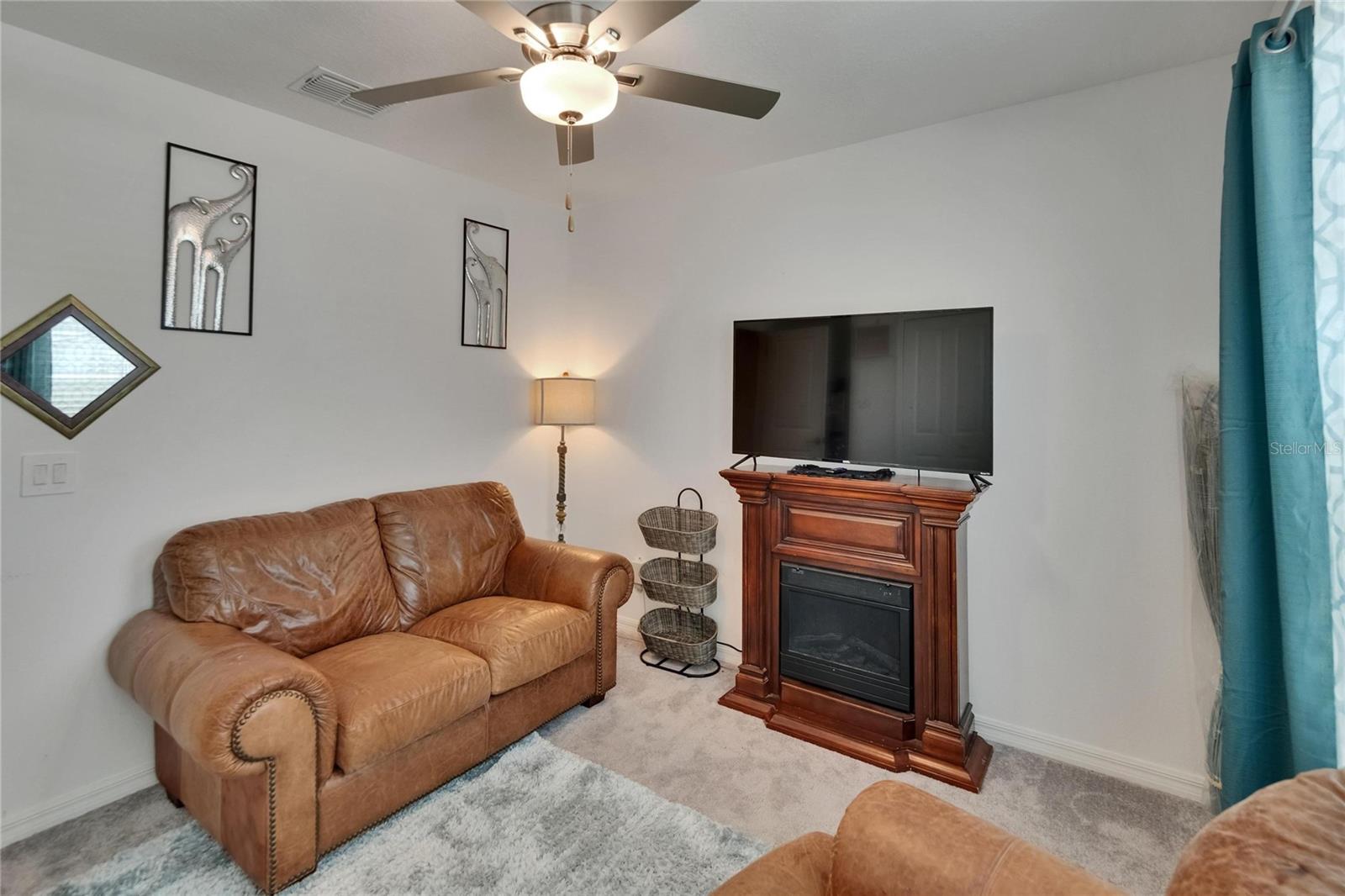 Image 7 of 95 For 34780 Rainville Loop