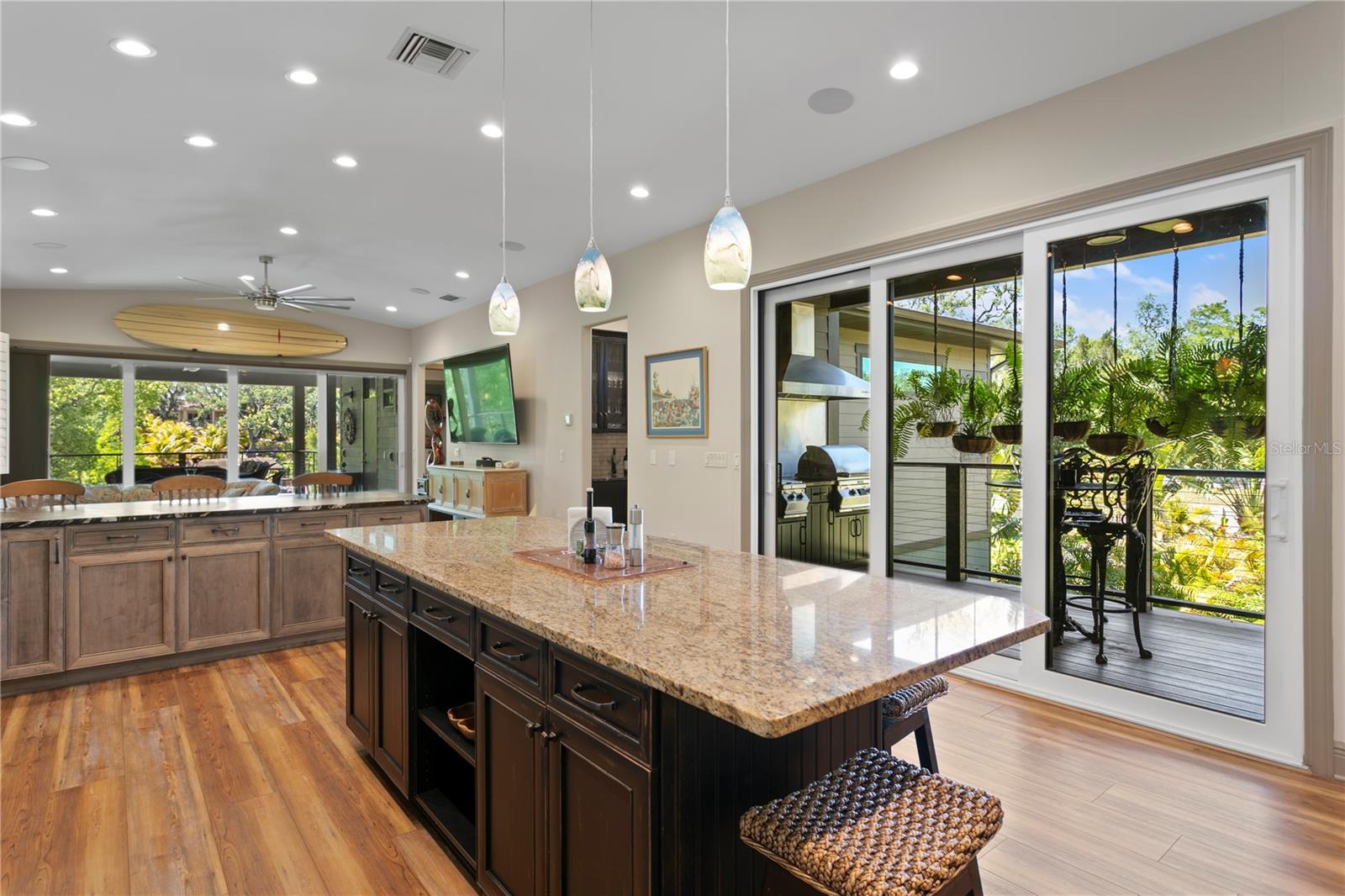 Image 16 of 99 For 7508 Ola Avenue