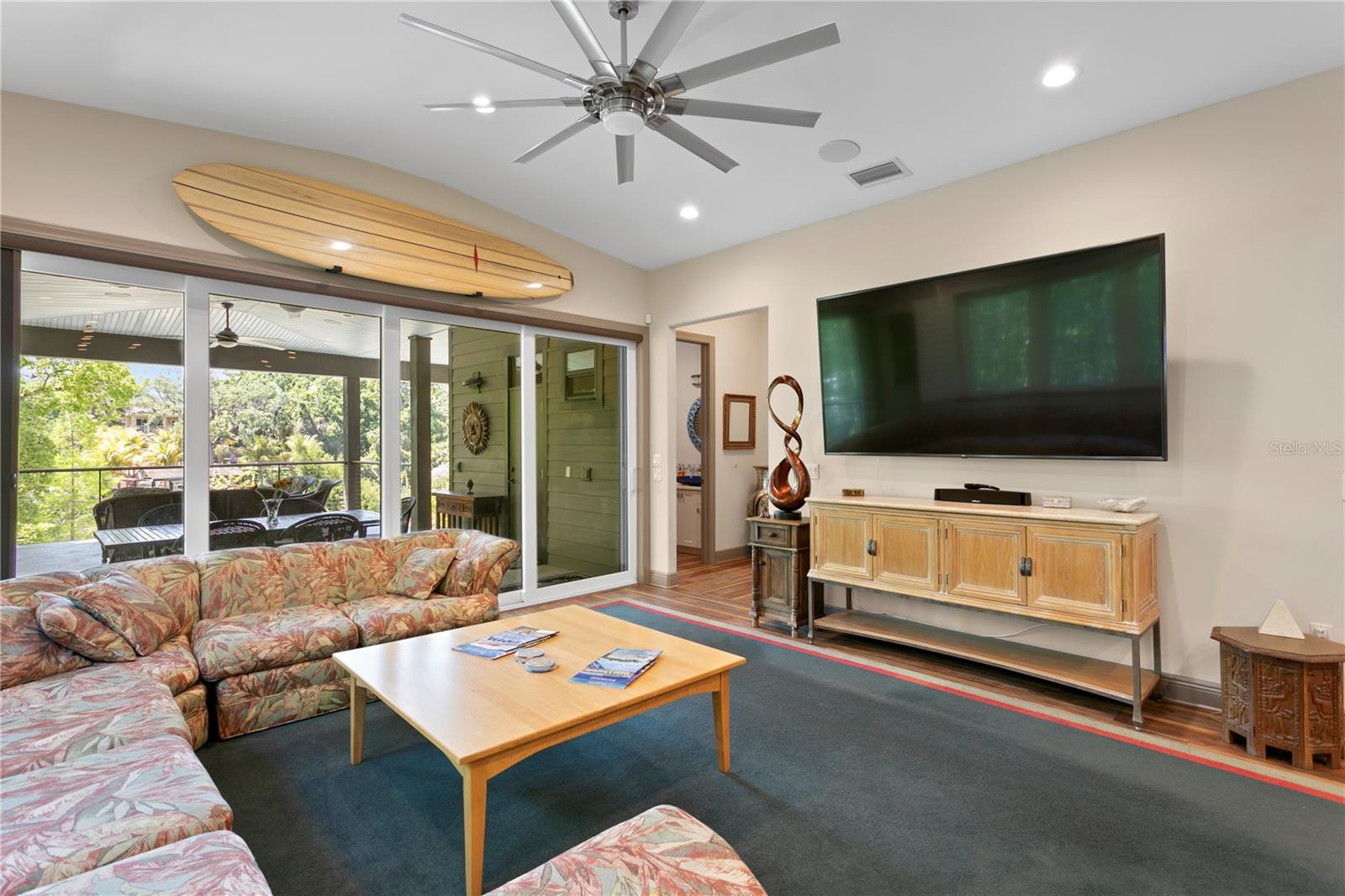 Image 20 of 99 For 7508 Ola Avenue