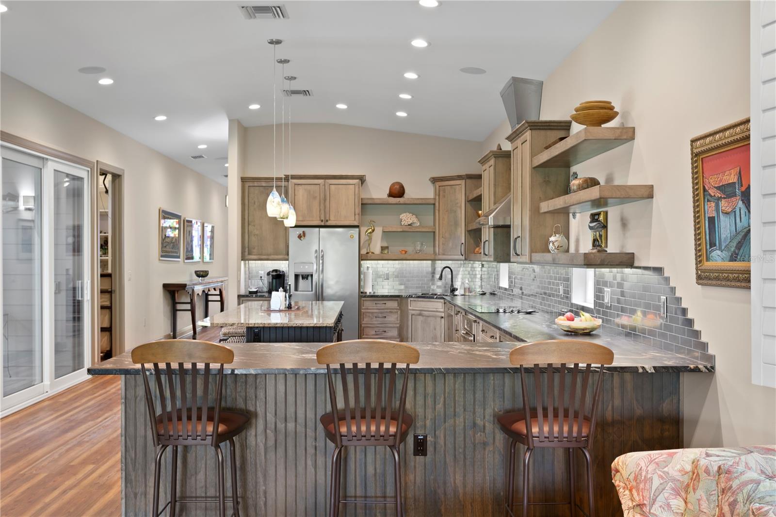 Image 23 of 99 For 7508 Ola Avenue