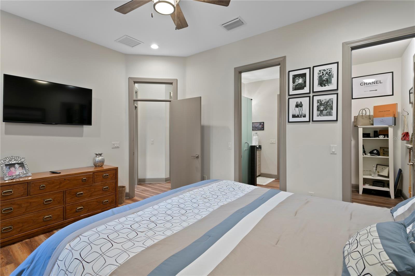 Image 26 of 99 For 7508 Ola Avenue