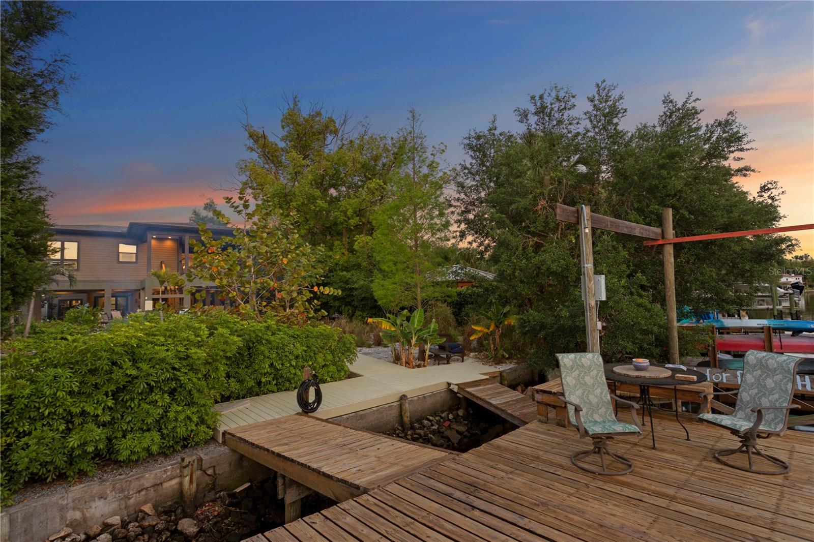 Image 79 of 99 For 7508 Ola Avenue