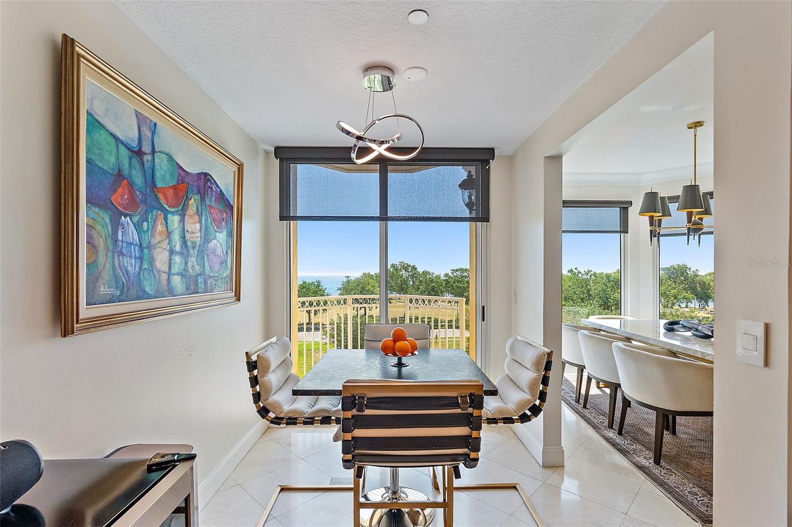 Image 4 of 66 For 555 5th Avenue Ne 424