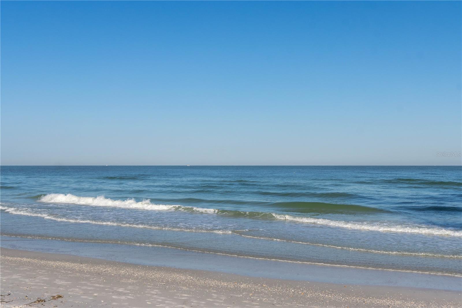 Image 11 of 71 For 1581 Gulf Boulevard 301n