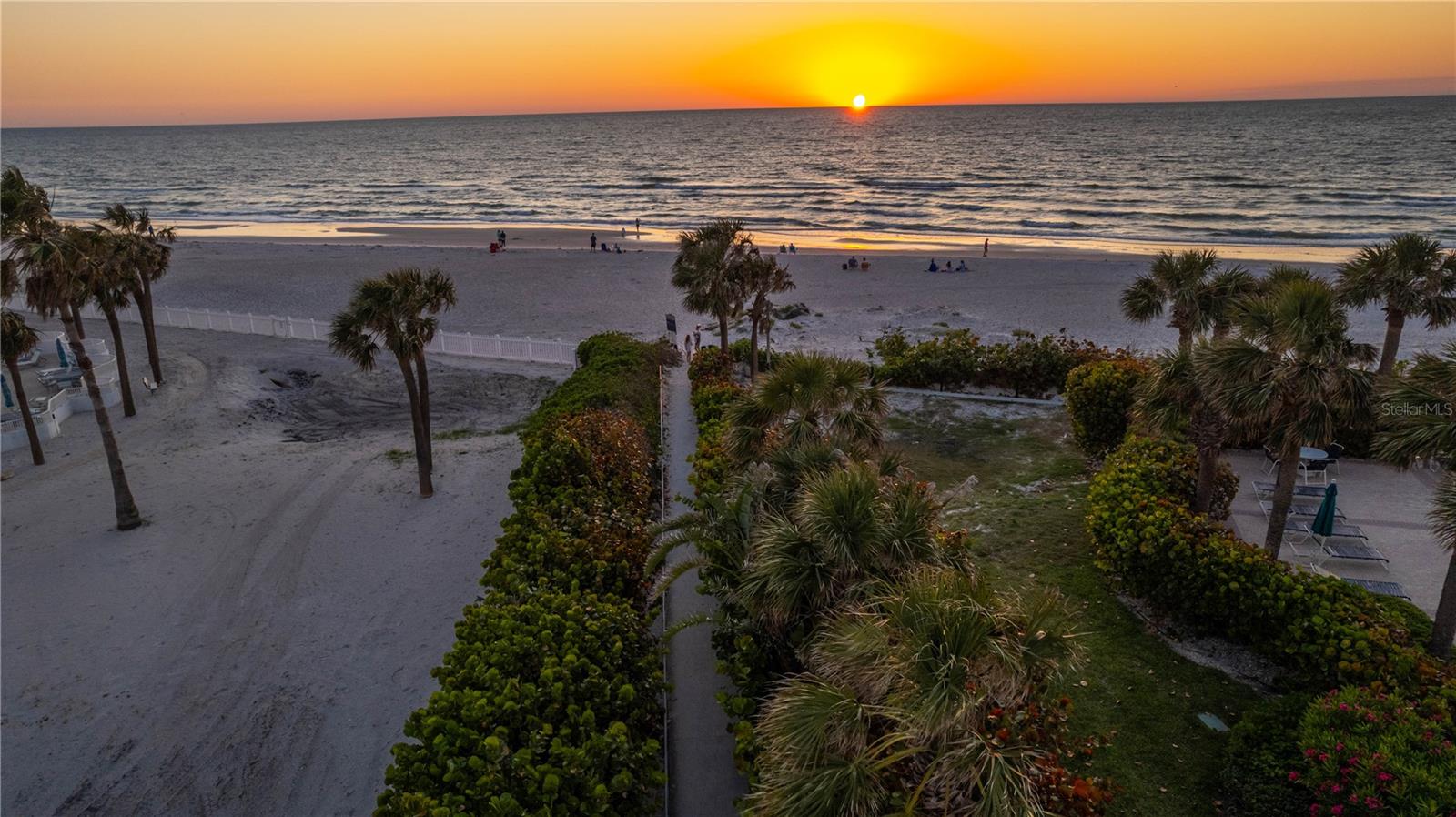 Image 14 of 71 For 1581 Gulf Boulevard 301n