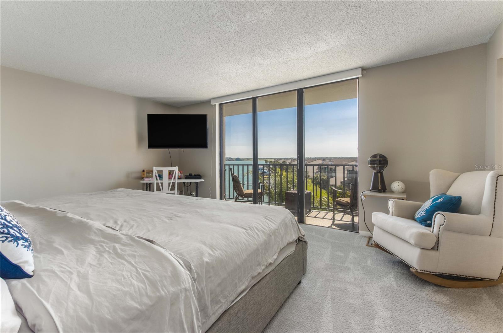 Image 41 of 71 For 1581 Gulf Boulevard 301n