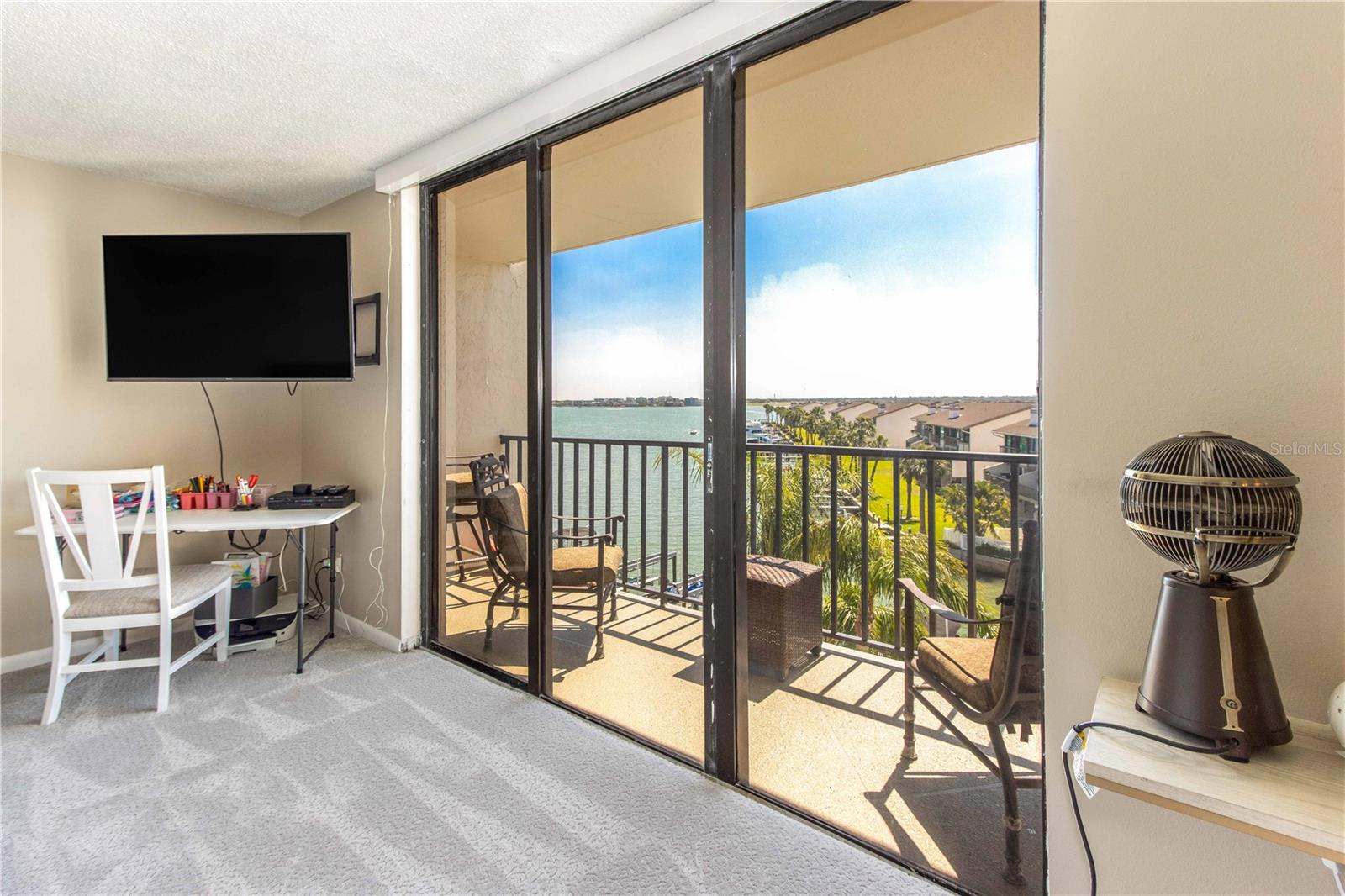 Image 42 of 71 For 1581 Gulf Boulevard 301n