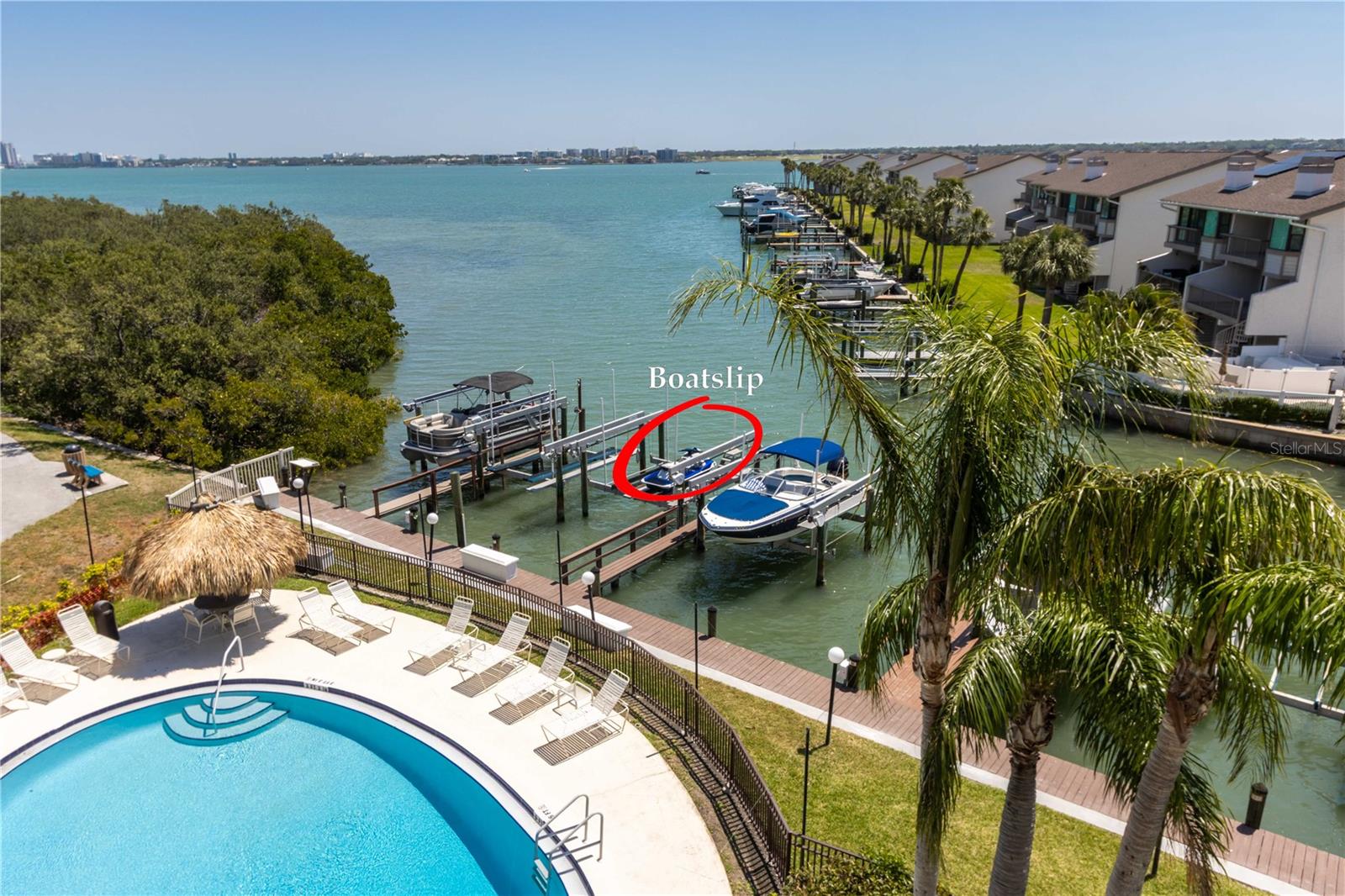 Image 49 of 71 For 1581 Gulf Boulevard 301n