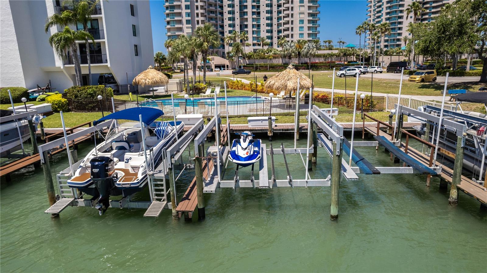 Image 54 of 71 For 1581 Gulf Boulevard 301n