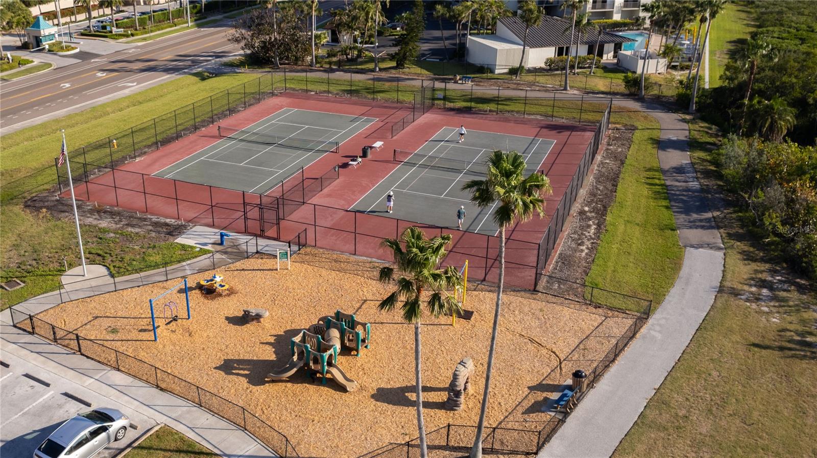 Image 65 of 71 For 1581 Gulf Boulevard 301n