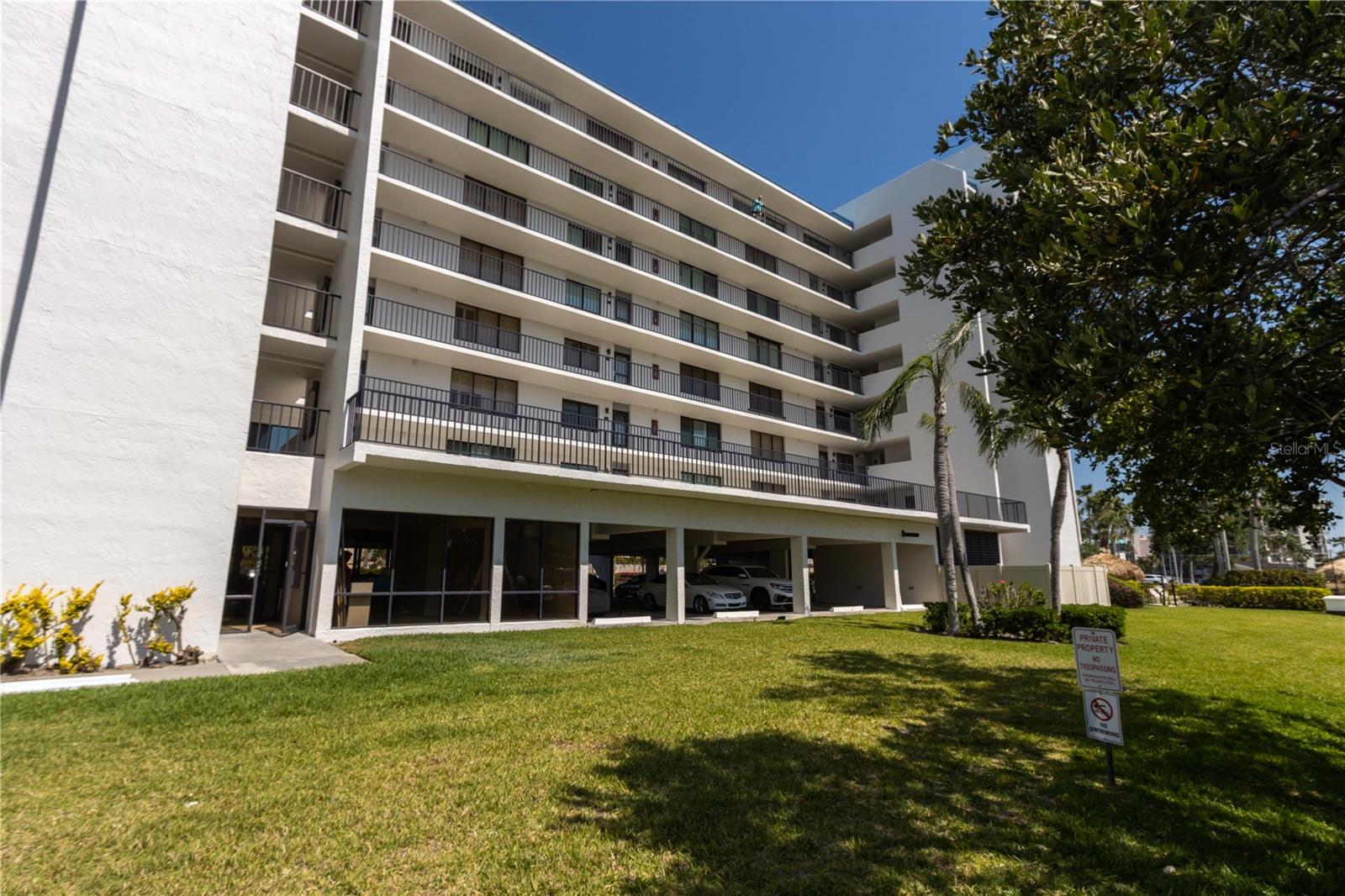 Image 66 of 71 For 1581 Gulf Boulevard 301n