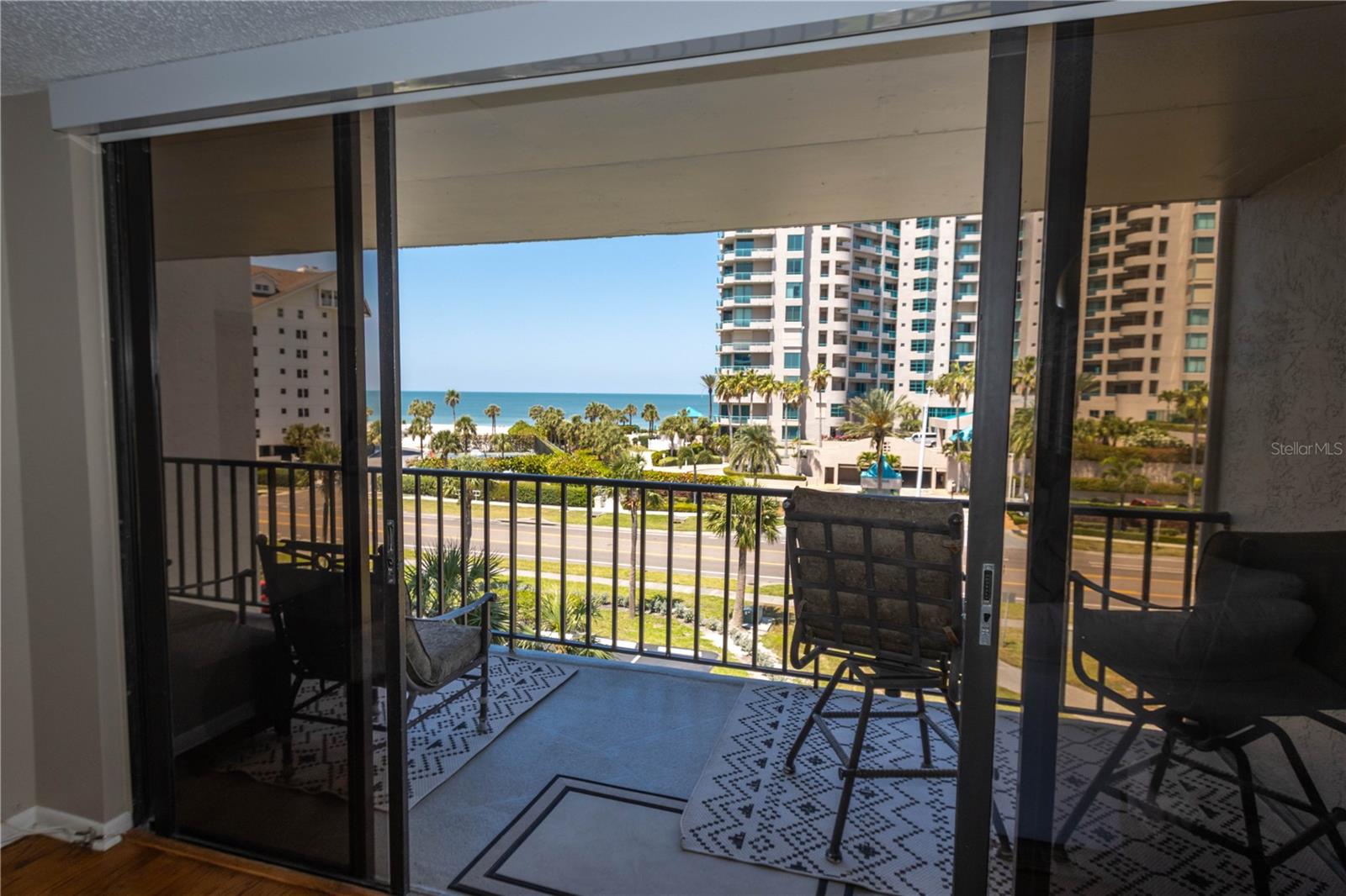 Image 9 of 71 For 1581 Gulf Boulevard 301n
