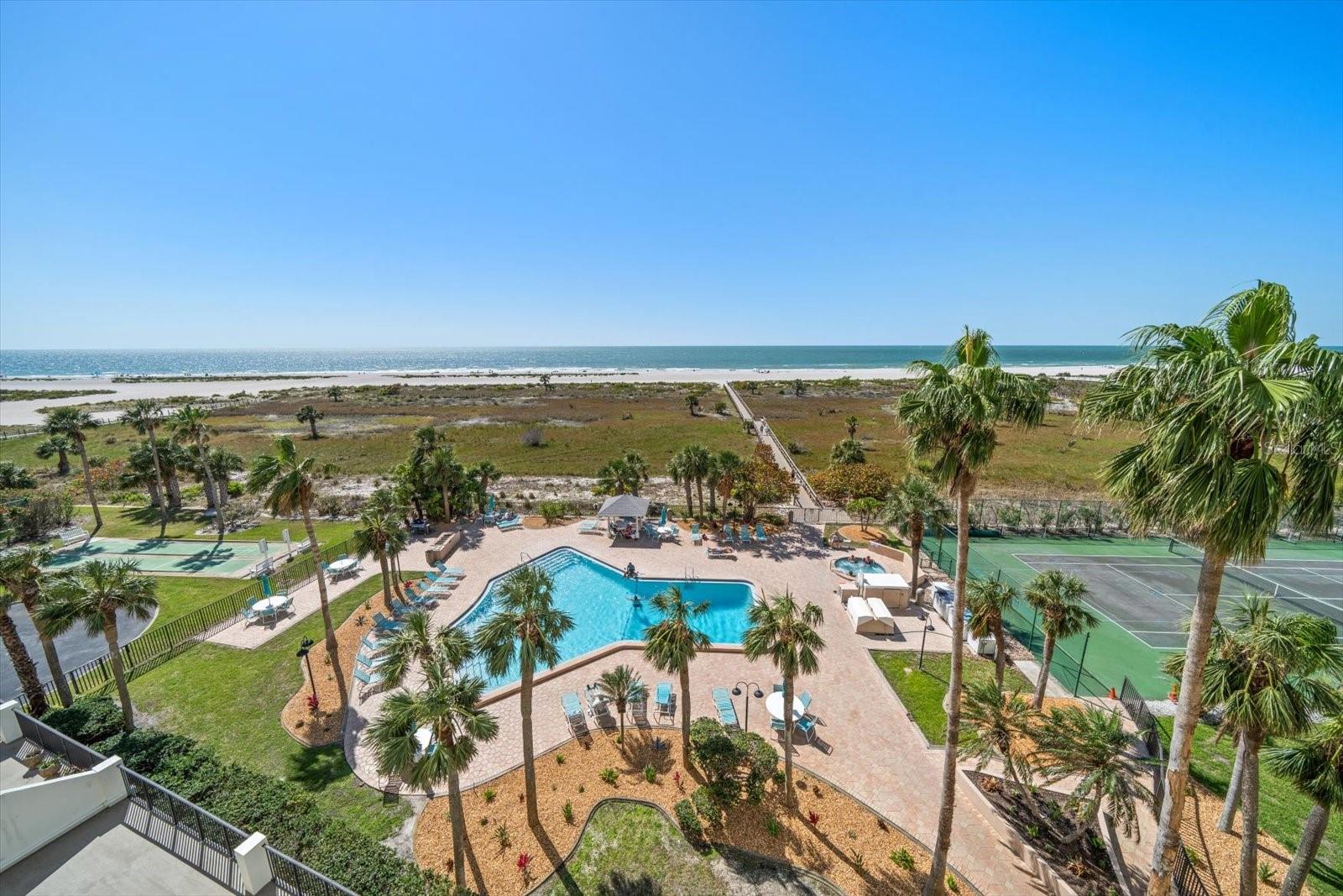 Image 10 of 33 For 1230 Gulf Blvd  603