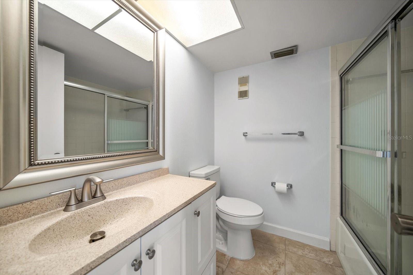 Image 19 of 33 For 1230 Gulf Blvd  603