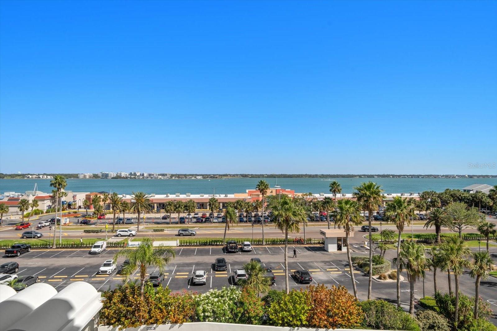 Image 26 of 33 For 1230 Gulf Blvd  603