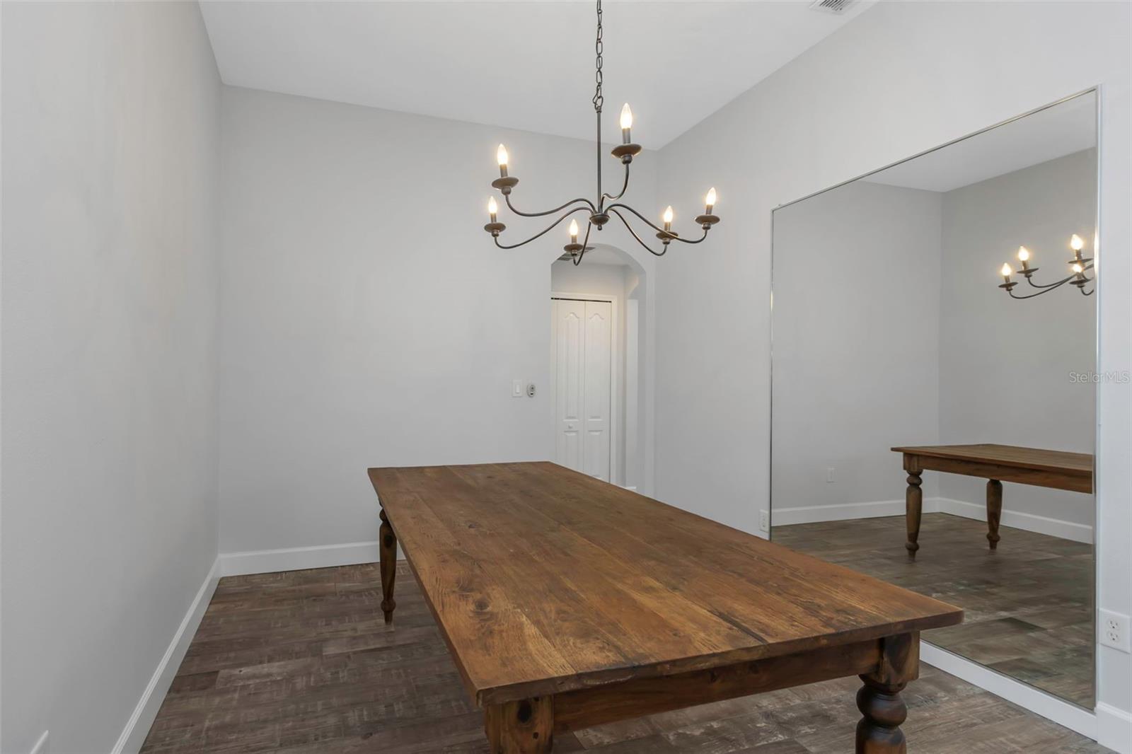 Image 12 of 79 For 18836 Maisons Drive