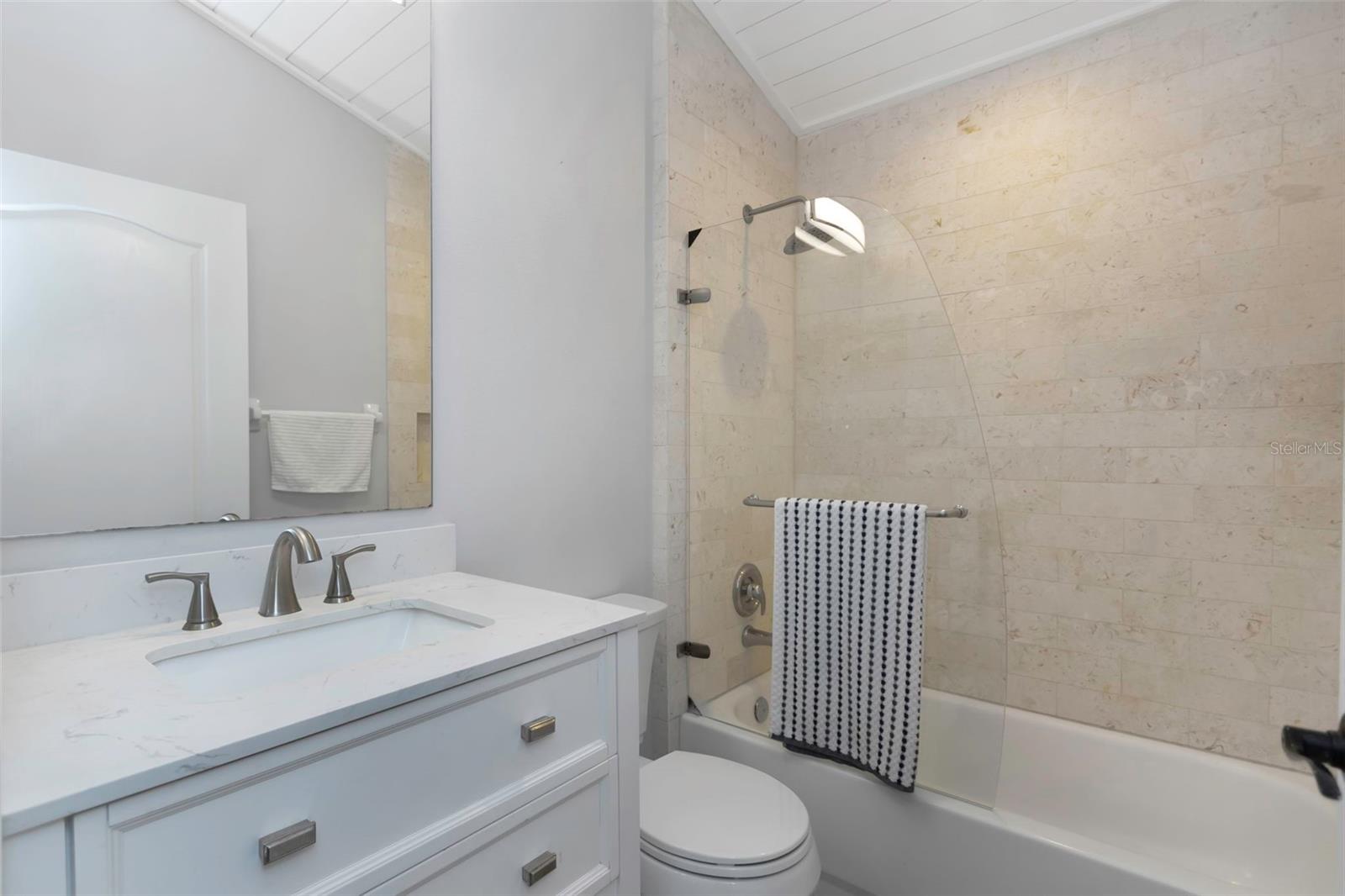 Image 17 of 79 For 18836 Maisons Drive
