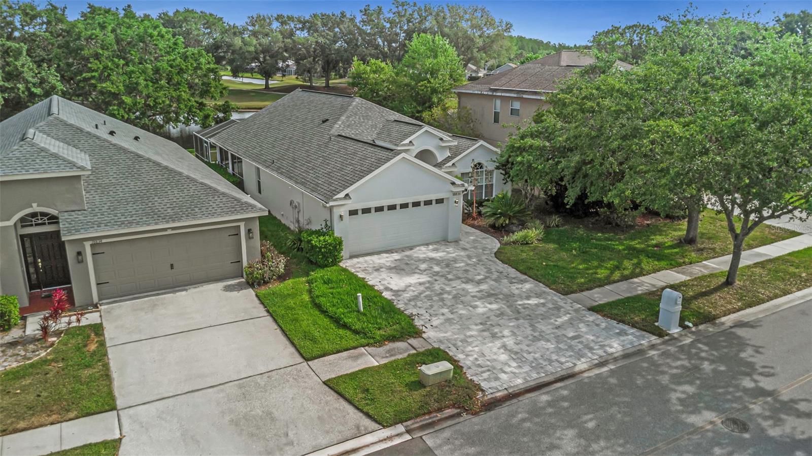 Image 8 of 79 For 18836 Maisons Drive