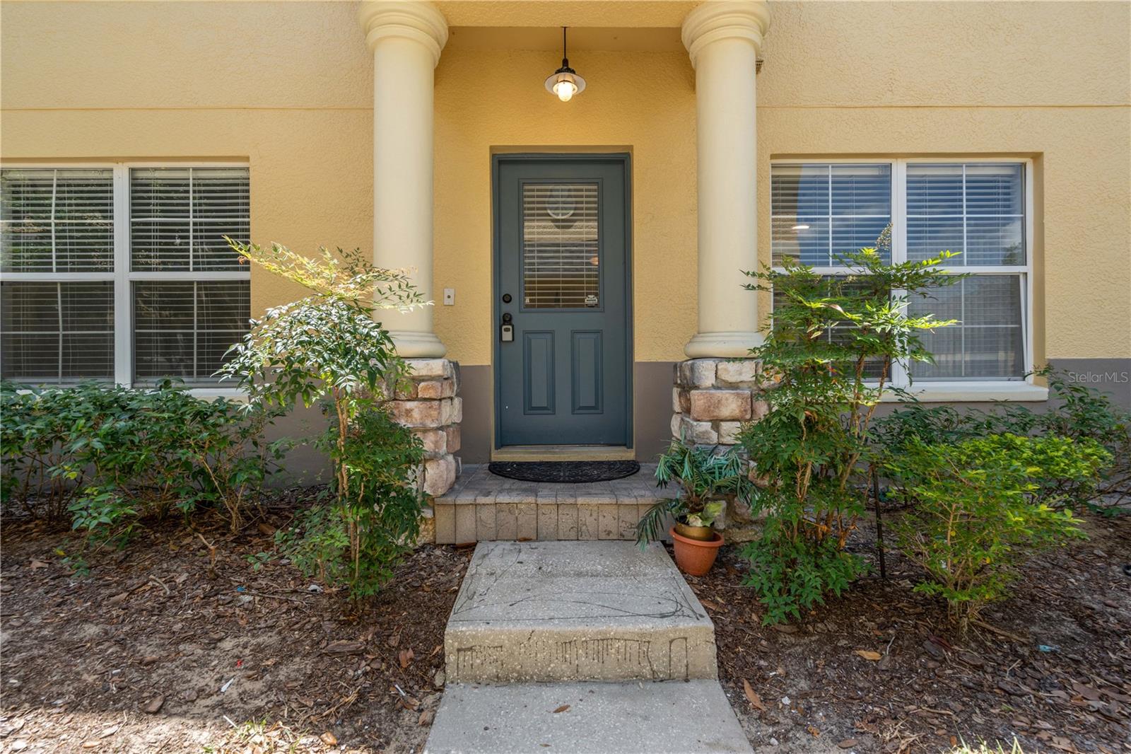 Details for 246 Castlekeeper Place, VALRICO, FL 33594
