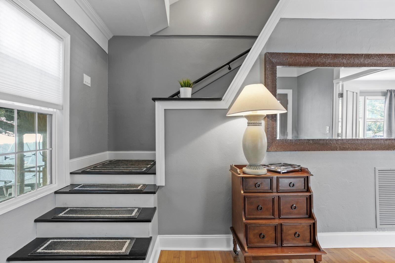 Image 19 of 56 For 2721 12th Street N