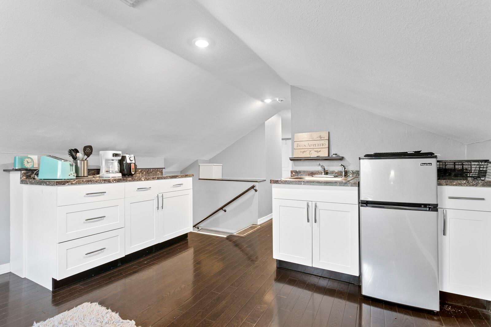 Image 22 of 56 For 2721 12th Street N