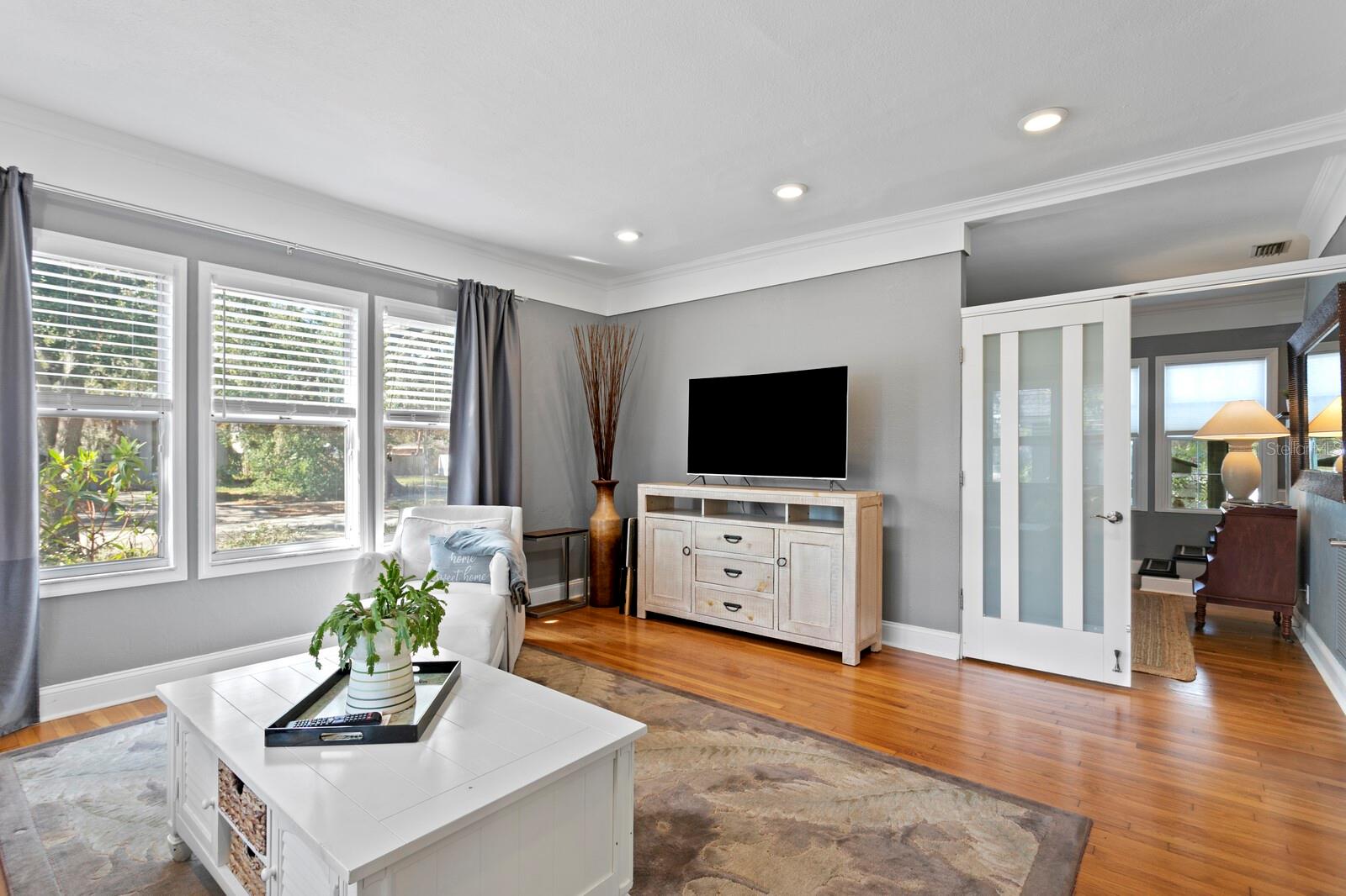 Image 7 of 56 For 2721 12th Street N